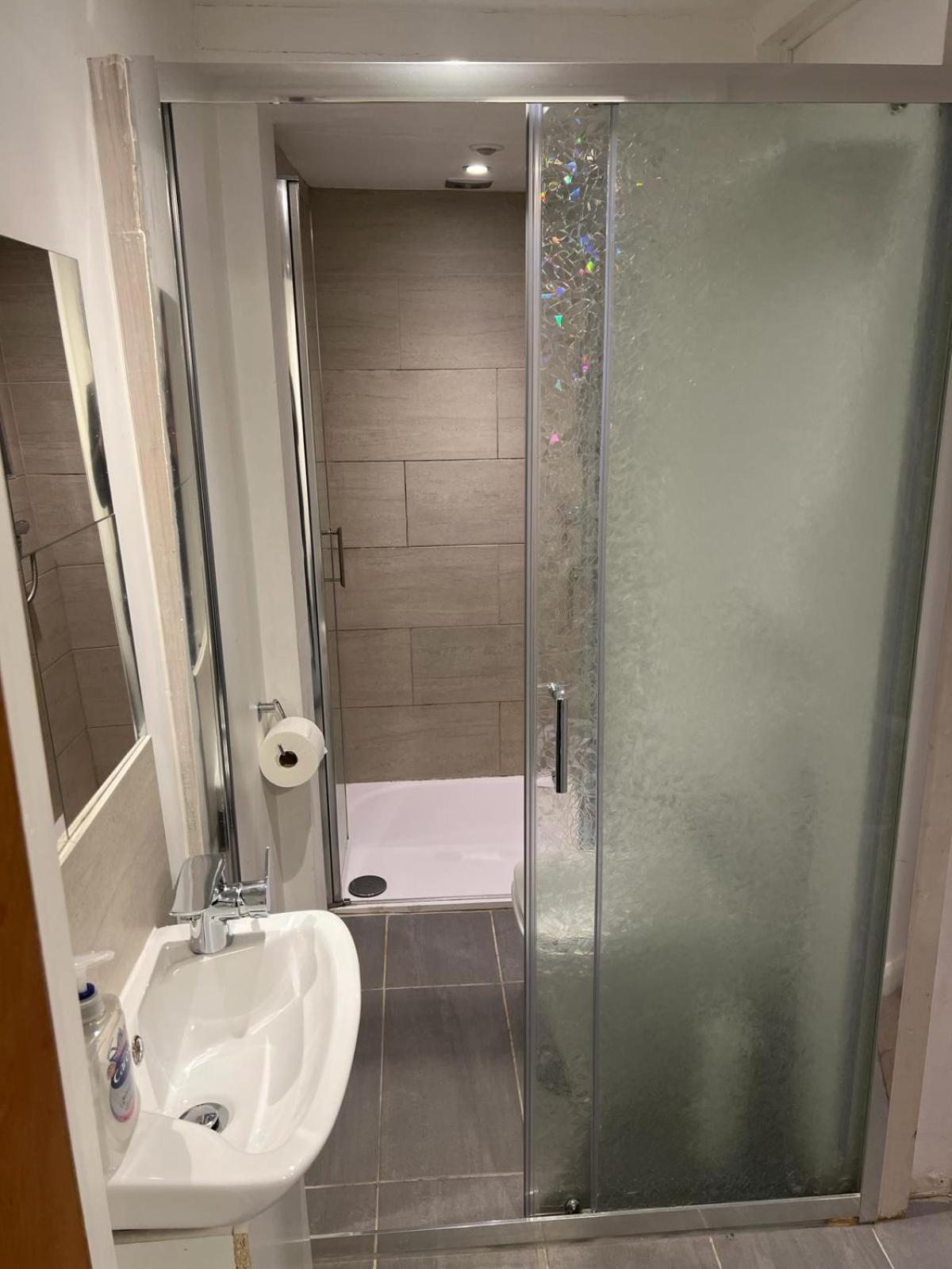 Comfy Private Bedrooms In Euston, Central London Exterior photo